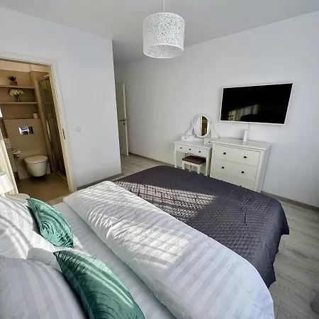 Mirumar Apartment