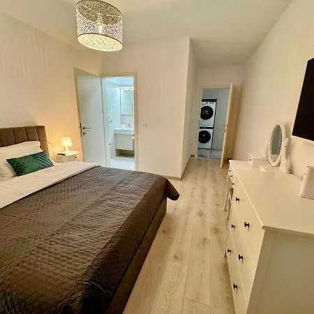 Mirumar Apartment