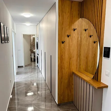 Mirumar Apartment Brasov