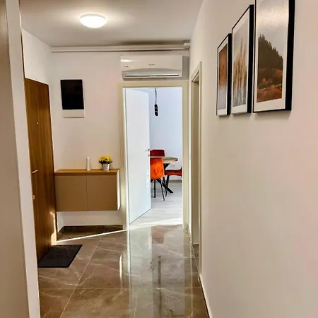 Mirumar Apartment Brasov