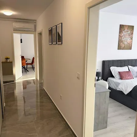 Mirumar Apartment Brasov